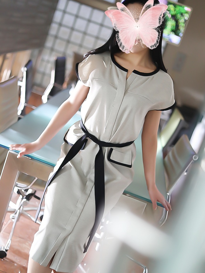 本日のハイヒール美女
