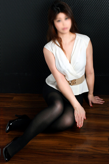 愛川(37歳)の写真3枚目|東京セレブな美人妻