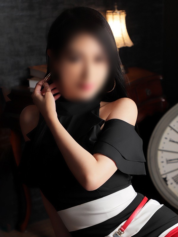 椎名(しいな)（37歳）のプロフィール写真｜東京セレブな美人妻