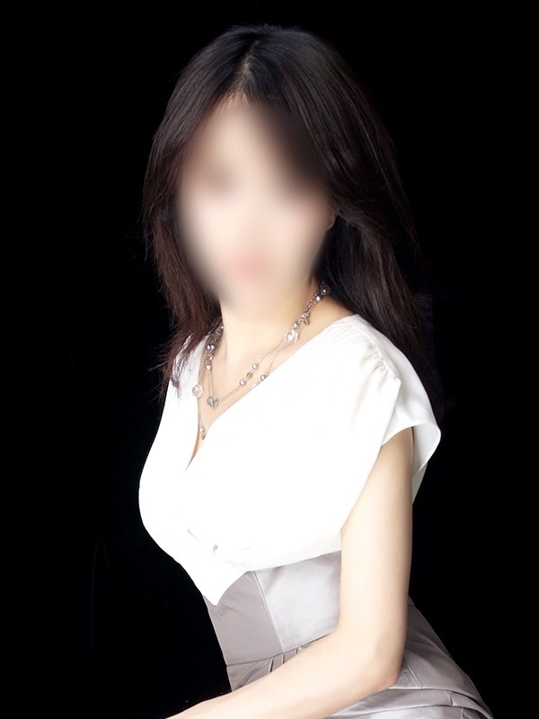 水野(みずの)（38歳）のプロフィール写真｜東京セレブな美人妻